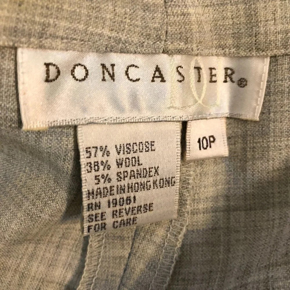 Doncaster Light Gray 4 Piece Suit Jacket Skirt Pants and Shell - Picture 8 of 11